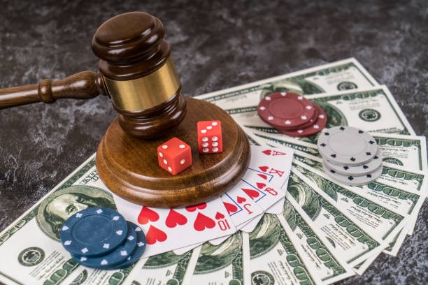 serdadu88 BandarQ table with multiple players and live dealer